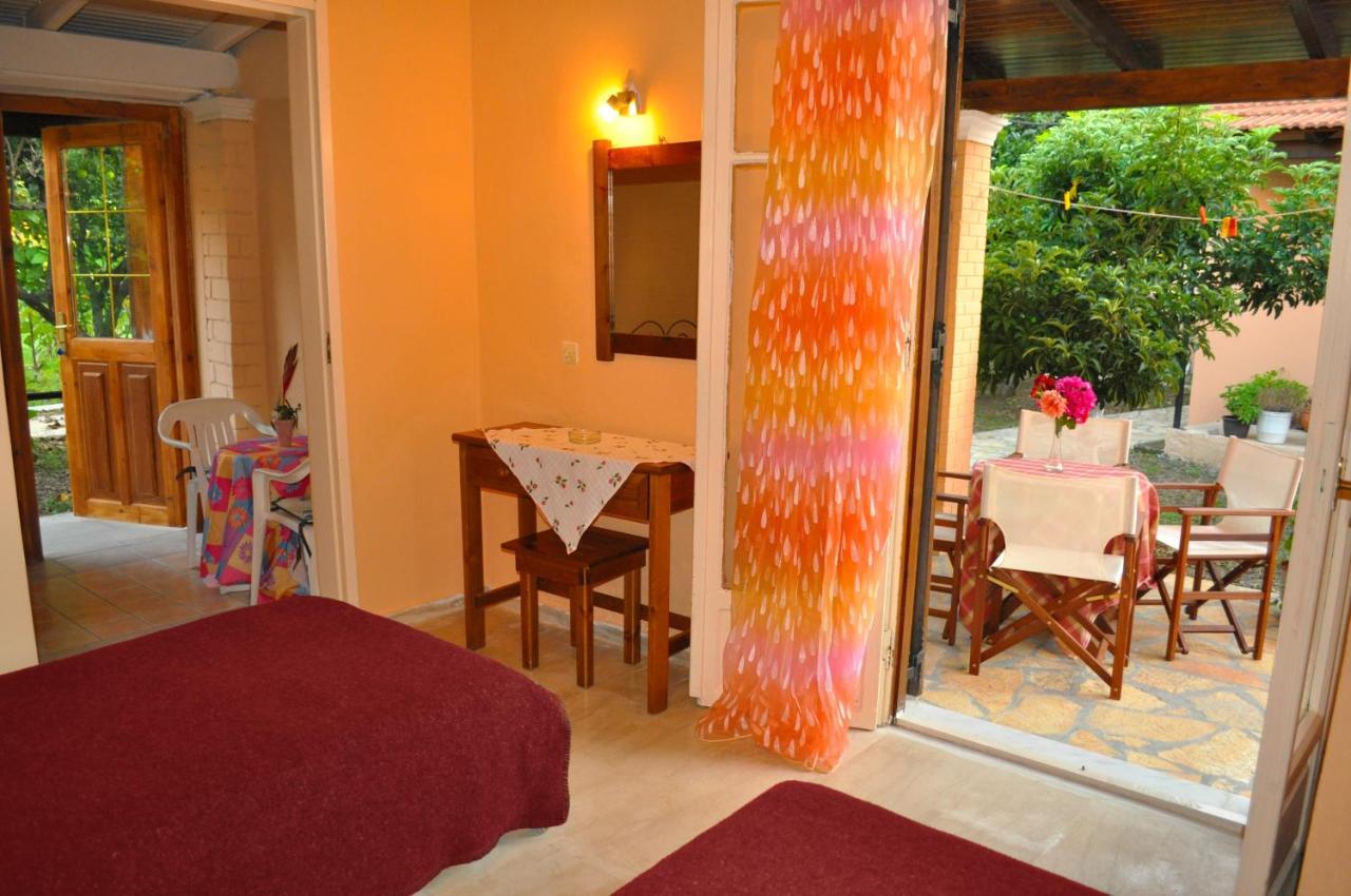 Beach House Yannis 3 In Agios Gordios Beach On Corfu מראה חיצוני תמונה